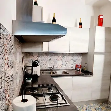 Apartment La Casetta Sabelli In The Center Of *